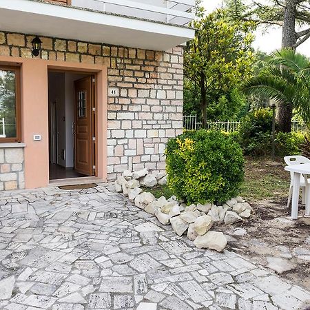A30 - Poggio, Nuovo Bilocale Con Giardino Apartamento Poggio  Exterior foto